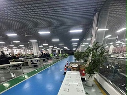 蜀道连世界：藏在四川的全球工服"定制大师"，二十年炼成外贸代工独门绝技